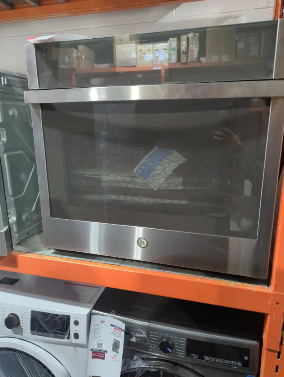 PTS7000SNSS - WALL OVENS - GE Profile - Single Oven - Stainless Steel - Open Box - Image 2
