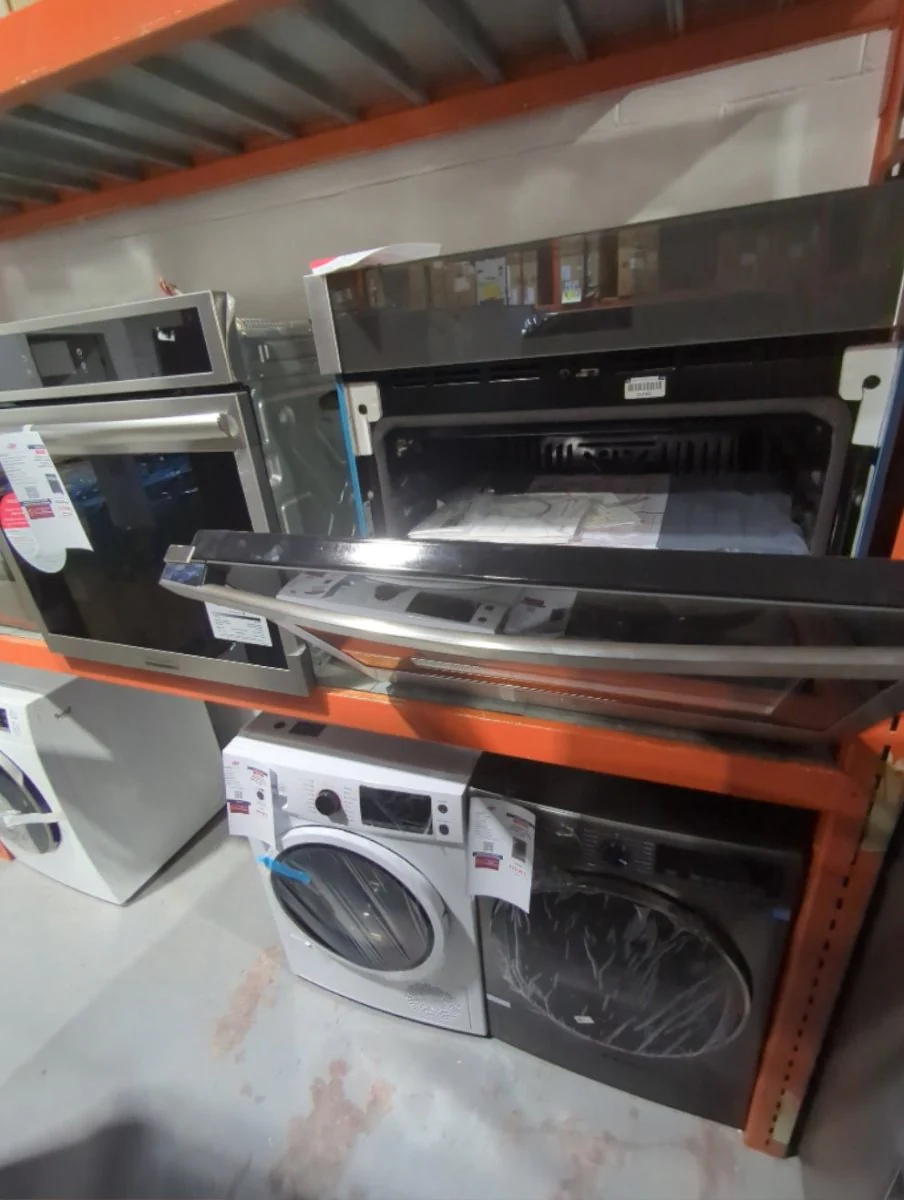 PTS7000SNSS - WALL OVENS - GE Profile - Single Oven - Stainless Steel - Open Box - Image 3