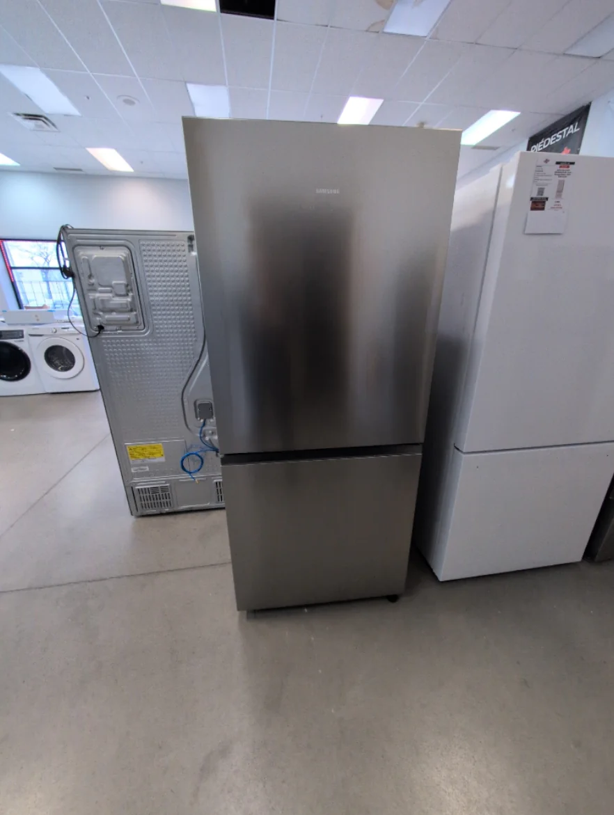 RB16DG6000SL - REFRIGERATORS - Samsung - Bottom Freezer - Stainless Steel - Open Box - Image 2