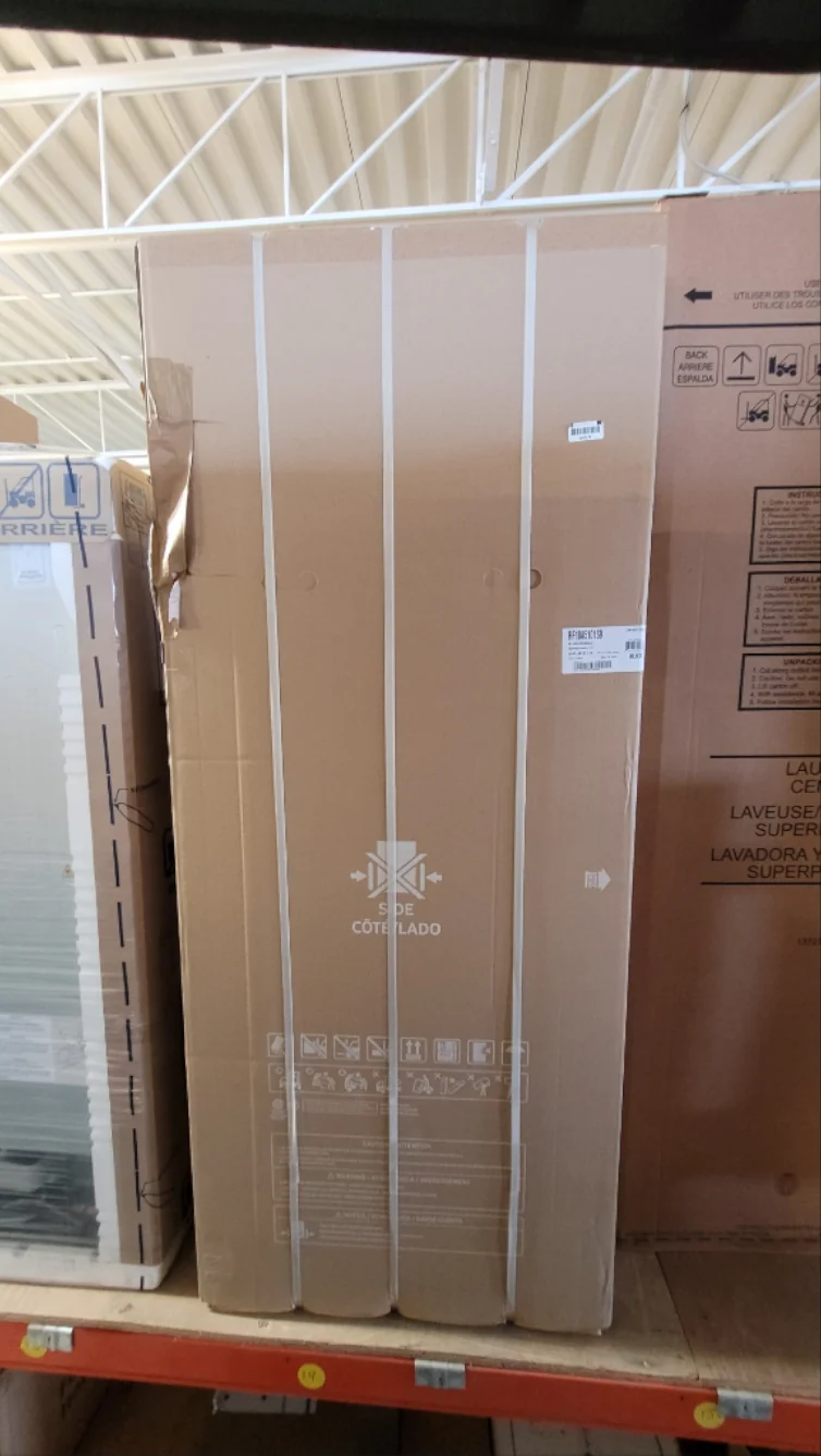 RF18A5101S9 - REFRIGERATORS - Samsung - French 3-Door - Stainless Steel - Open Box - Image 6