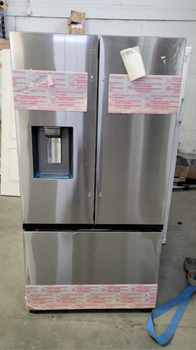 RF32CG5400SR - REFRIGERATORS - Samsung - French 3-Door - Stainless Steel - Open Box - Image 2