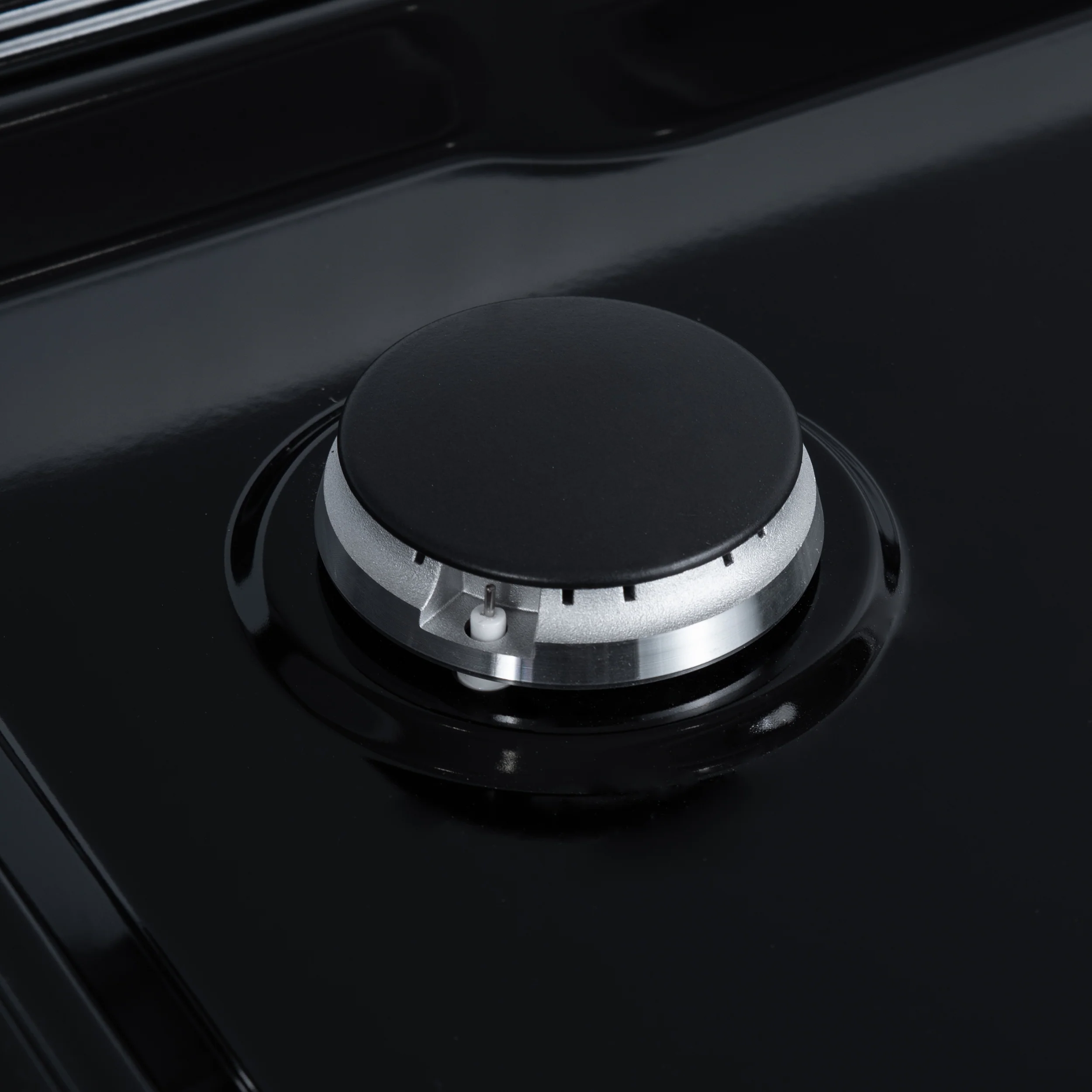 Valente 48" Gas Cooktop in White, 8 Sealed burners, 94,000 BUT Output, 2 Antique Brass Dual-Ring Burners, Continuous Cast Iron Grates - Image 13