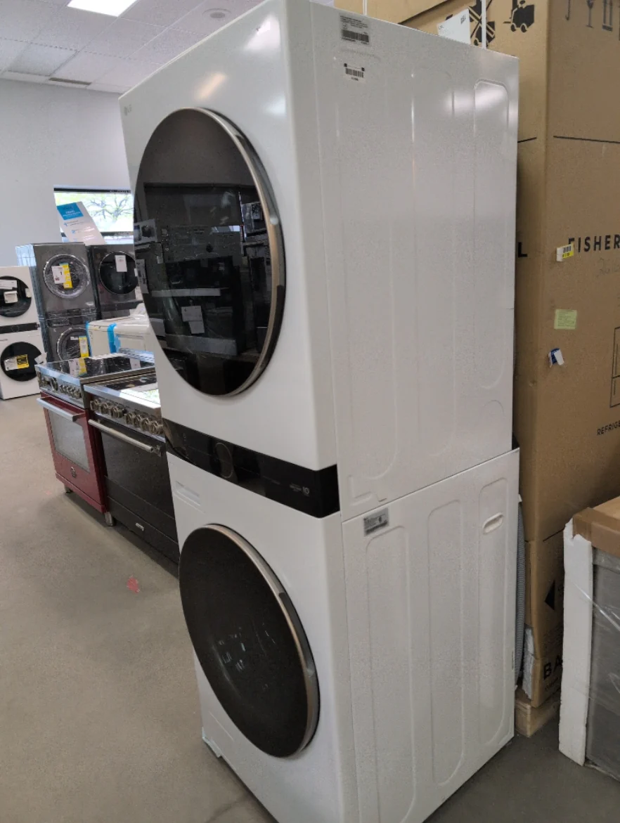 WKE100HWA - LAUNDRY CENTERS - LG - Stacked Washer/Dryer - Electric - White - Open Box - Image 2