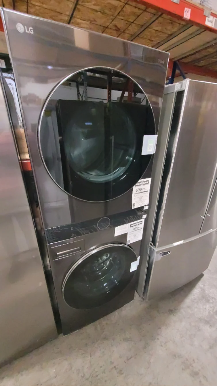 WKEX200HBA - LAUNDRY CENTERS - LG - Stacked Washer/Dryer - Electric - Black Stainless Steel - Open Box - Image 2