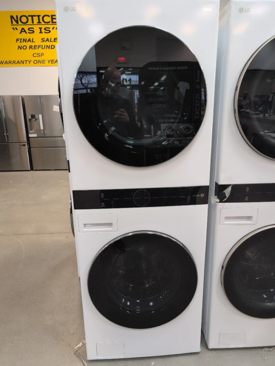 WKEX200HWA - LAUNDRY CENTERS - LG - Stacked Washer/Dryer - Electric - White - Open Box - Image 2