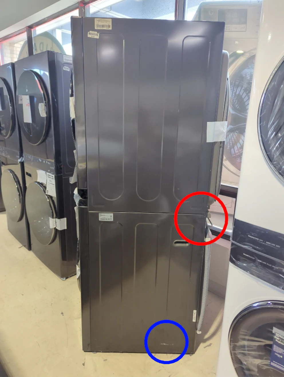 WKHC252HBA - LAUNDRY CENTERS - LG - Stacked Washer/Dryer - Electric - Black Stainless Steel - Open Box - Image 3