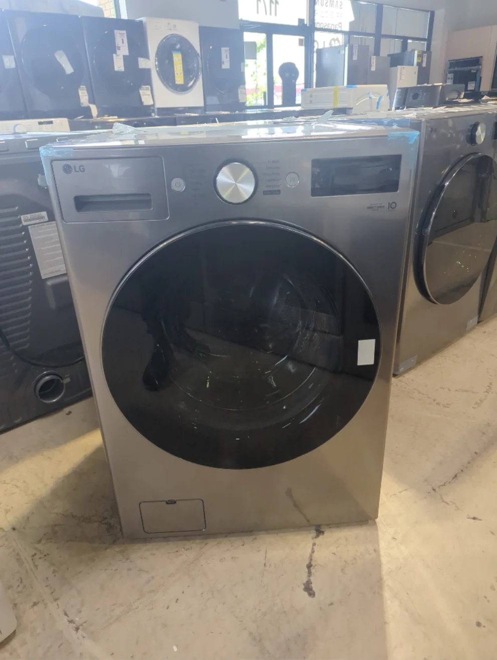 WM5800HVA - WASHERS - LG - Front Loading - Graphite Steel - Open Box - Image 3