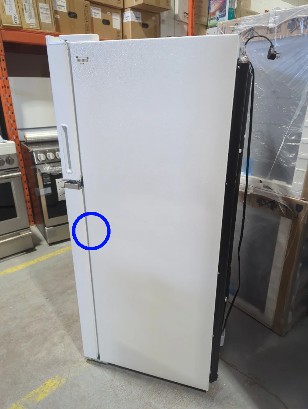WRT112CZJW - REFRIGERATORS - Whirlpool - Top Freezer - White - Open Box - Image 4